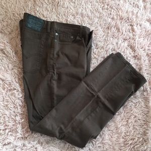 Levi’s Men’s Jeans-brown